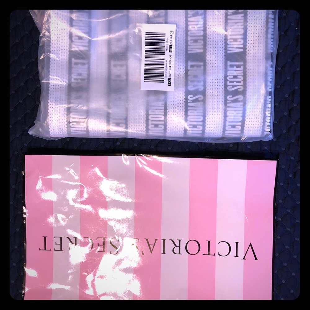 ::sold::NWT Victoria secret sequin overnight bag